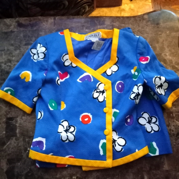 Vintage  80's CARLISLE  TWO PIECE  SKIRT SET.  Pre-owned  excellent condition - Picture 6 of 15